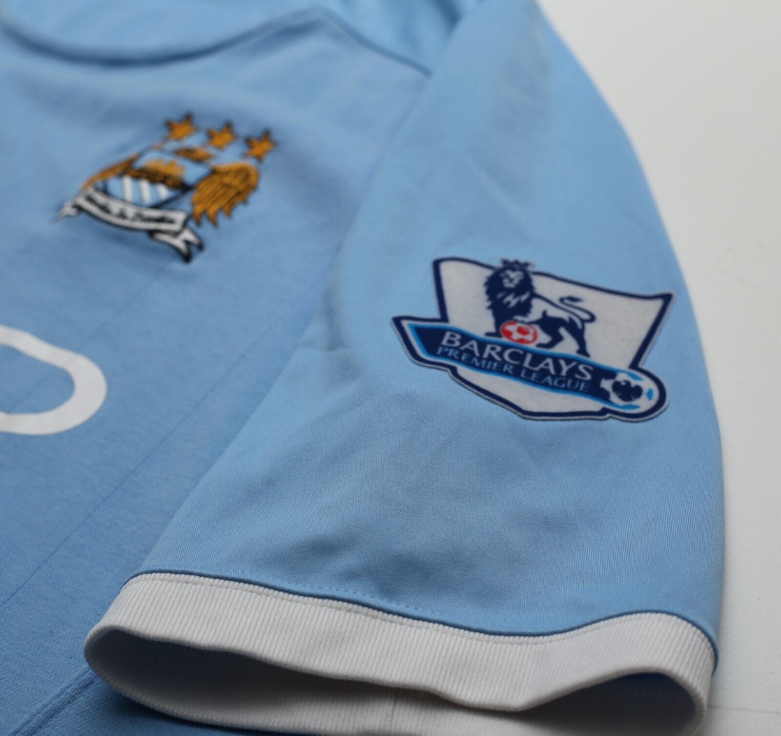 2010/11 BALOTELLI #45 Manchester City Vintage Umbro Home Football Shirt (L) 44