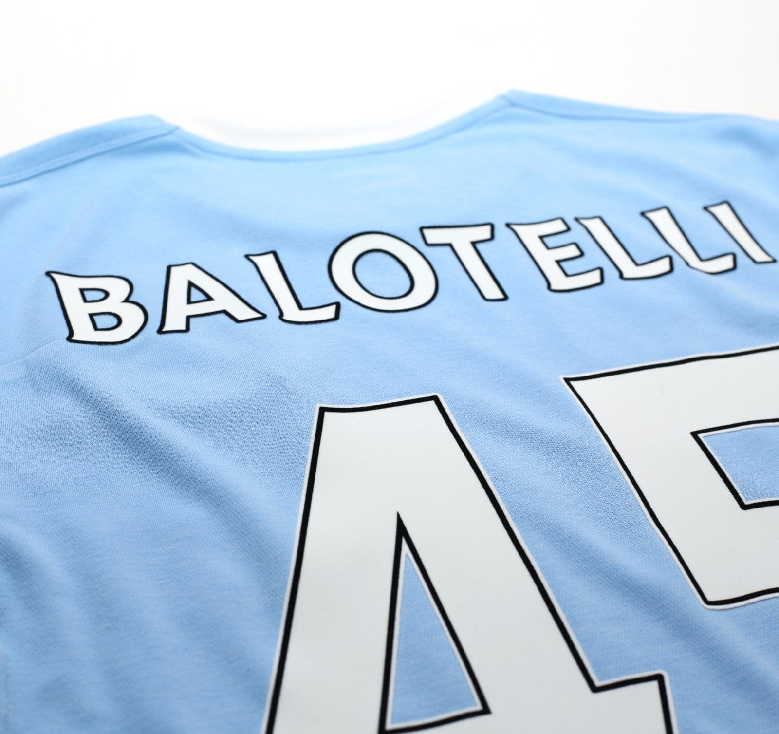 2010/11 BALOTELLI #45 Manchester City Vintage Umbro Home Football Shirt (M) 40
