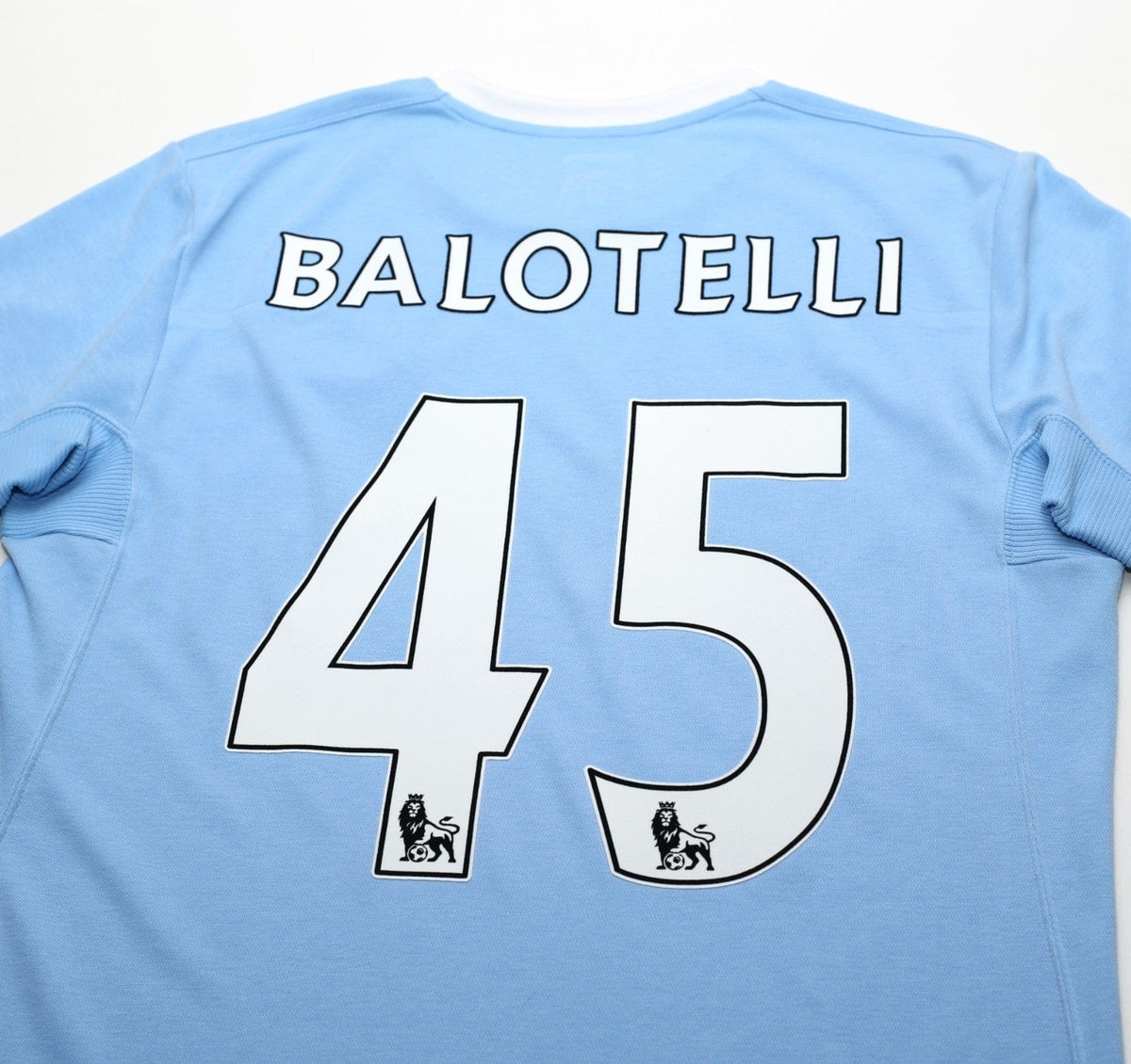 2010/11 BALOTELLI #45 Manchester City Vintage Umbro Home Football Shirt (M) 40