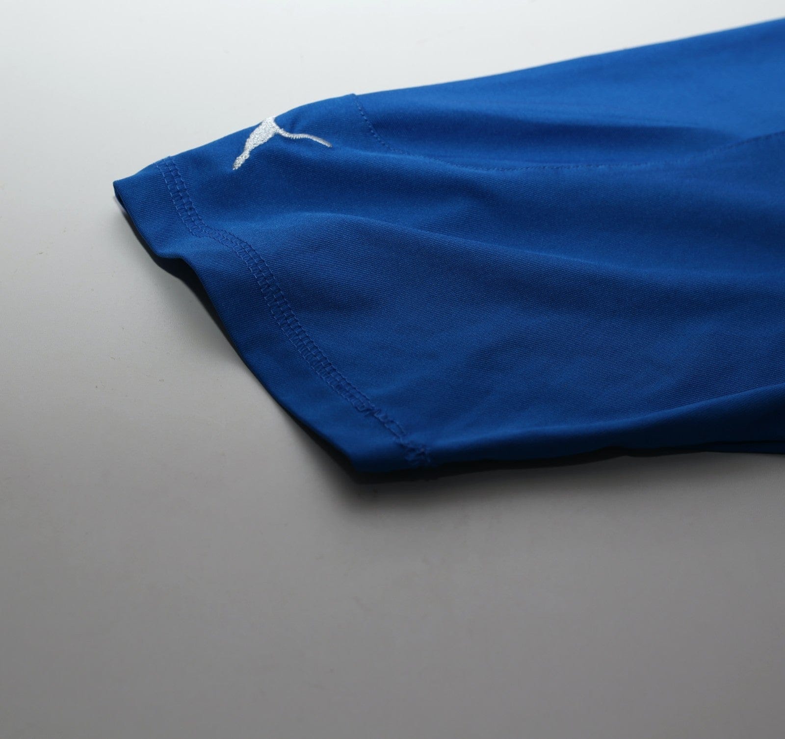 2010/11 BEN ARFA #37 Newcastle United Vintage PUMA Away Football Shirt (M)