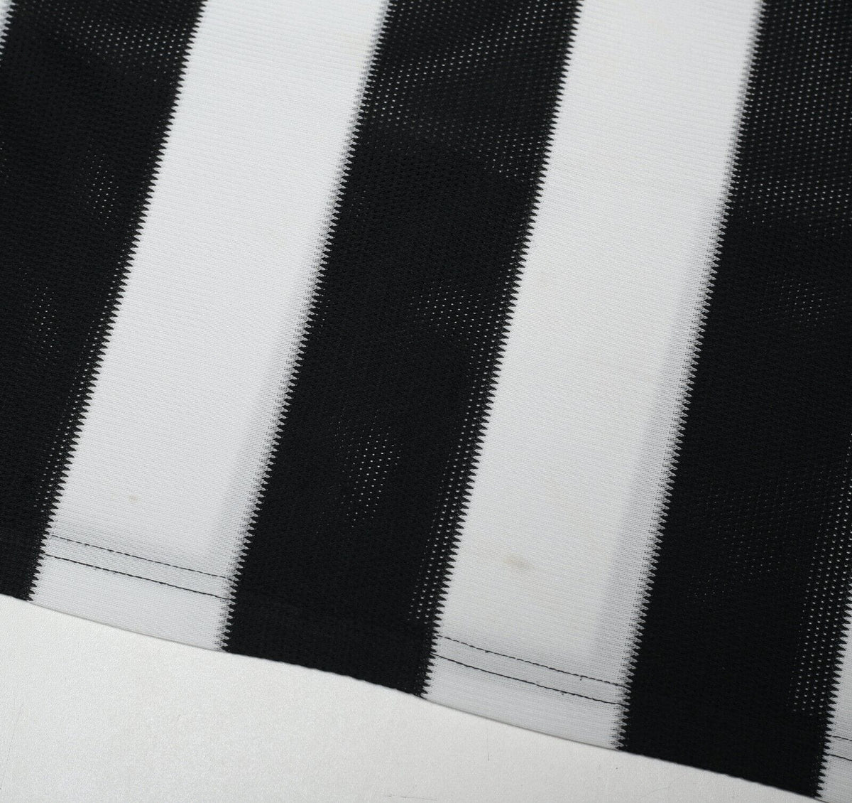 2010/11 BEN ARFA #37 Newcastle United Vintage PUMA Home Football Shirt (M)