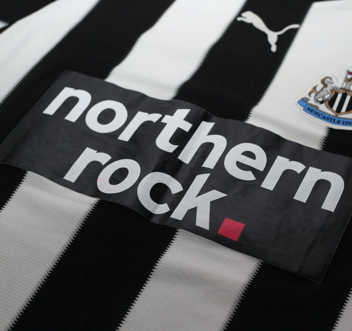 2010/11 BEN ARFA #37 Newcastle United Vintage PUMA Home Football Shirt (S)