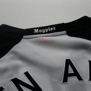 2010/11 Ben Arfa #37 Newcastle United Vintage PUMA LS Home Football Shirt (M)