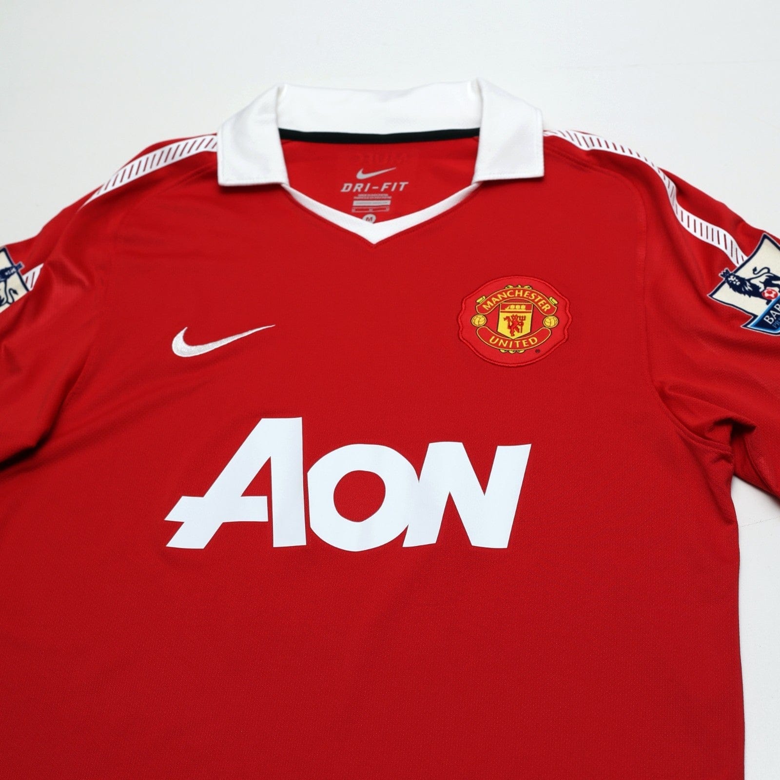 2010/11 Berbatov #9 Manchester United Vintage Home Football Shirt (M)