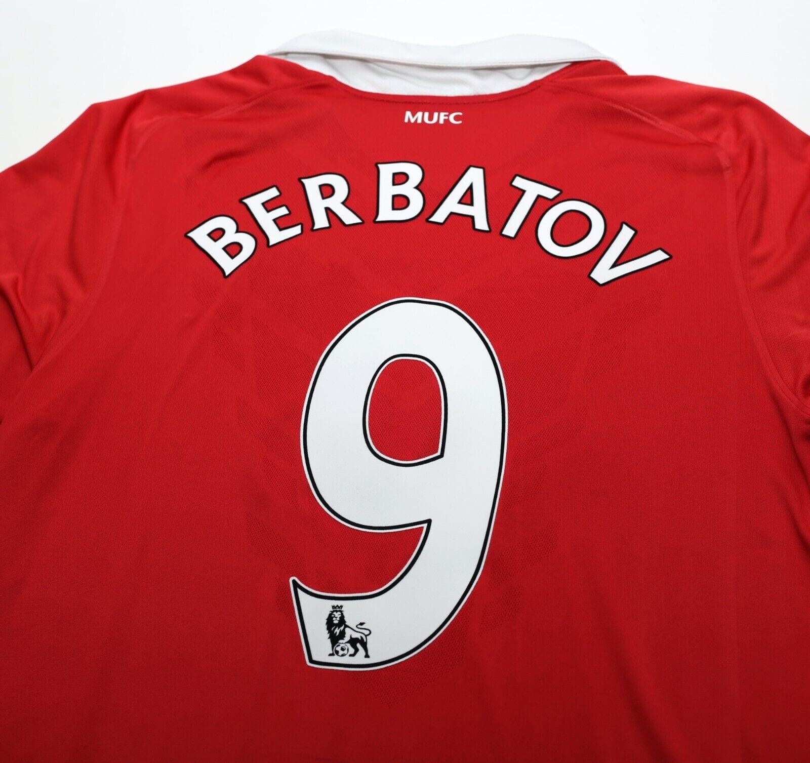 2010/11 BERBATOV #9 Manchester United Vintage Nike Home Football Shirt (L)