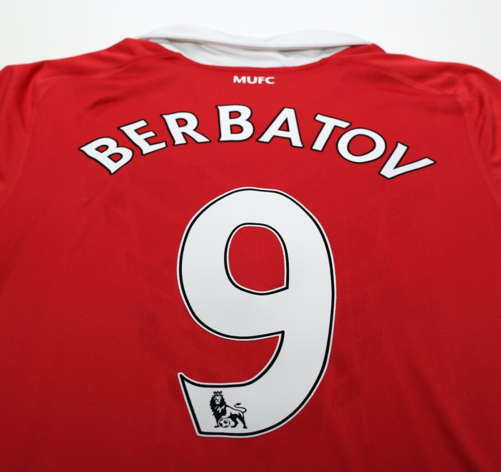 2010/11 BERBATOV #9 Manchester United Vintage Nike Home Football Shirt (L)
