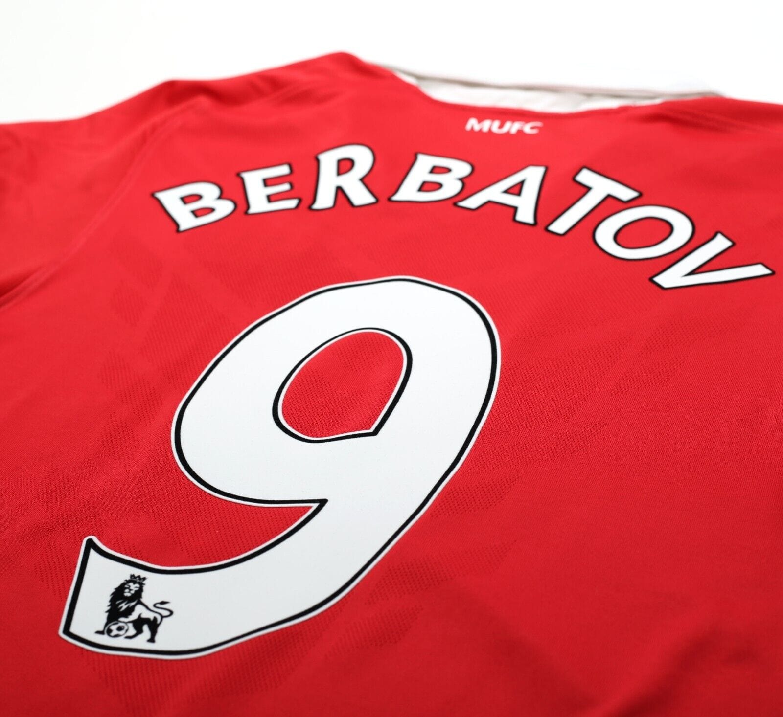 2010/11 BERBATOV #9 Manchester United Vintage Nike Home Football Shirt (S)