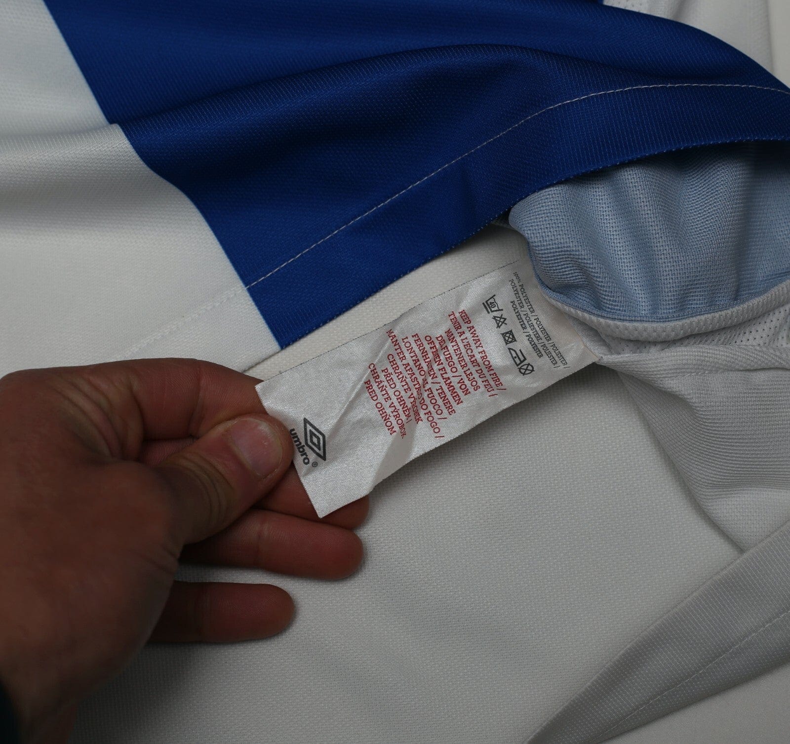 2010/11 BLACKBURN ROVERS Vintage Umbro Home Football Shirt (L)