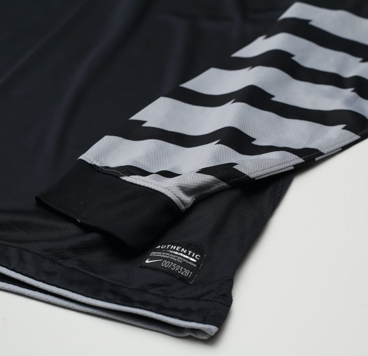 2010/11 CELTIC Vintage Nike Goalkeeper Football Shirt Jersey (M) GK