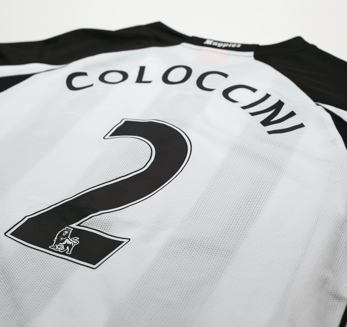 2010/11 COLOCCINI #2 Newcastle United Vintage PUMA Home Football Shirt (M)
