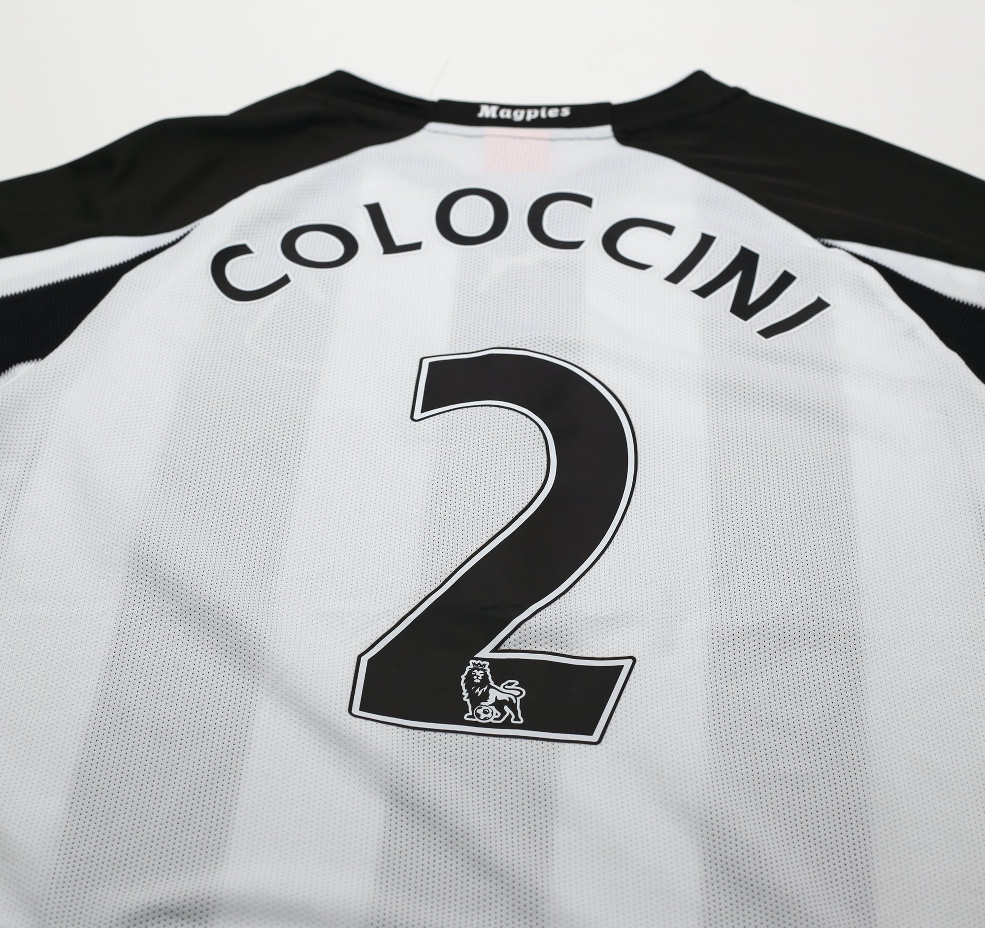 2010/11 COLOCCINI #2 Newcastle United Vintage PUMA Home Football Shirt (M)