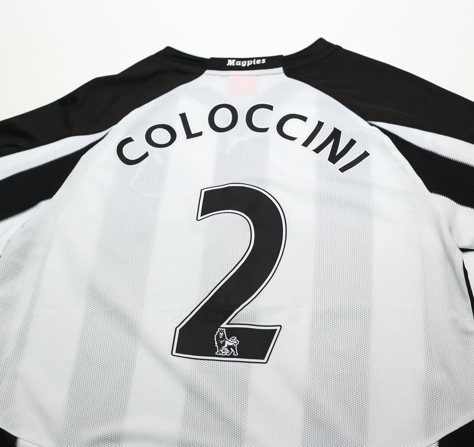 2010/11 COLOCCINI #2 Newcastle United Vintage PUMA Home Football Shirt (M)