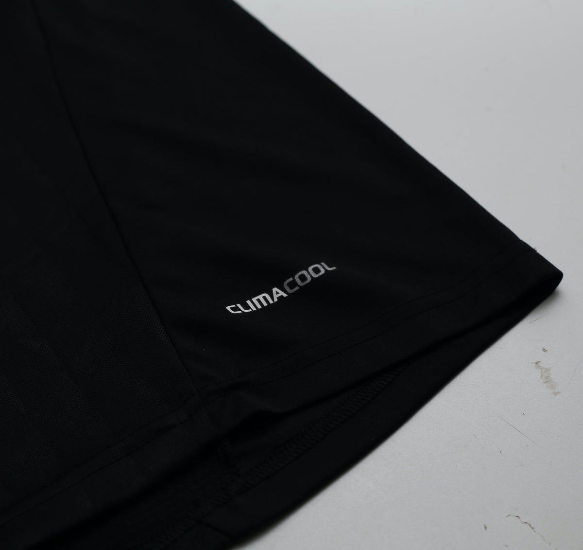 2010/11 GERRARD #8 Liverpool Vintage adidas Third Football Shirt (XL)