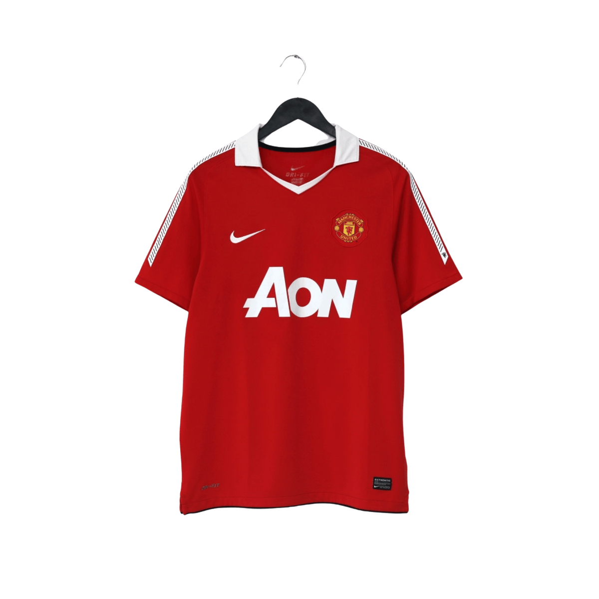 2010/11 Nani #17 Manchester United Nike home football shirt with Aon sponsor