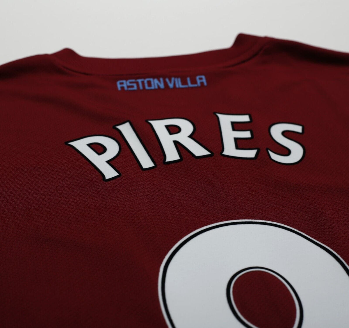 2010/11 PIRES #8 Aston Villa Vintage Nike Home Football Shirt (S)
