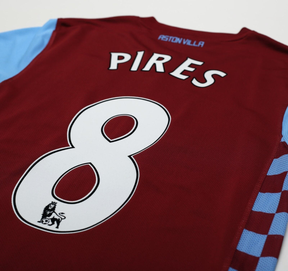 2010/11 PIRES #8 Aston Villa Vintage Nike Home Football Shirt (S)