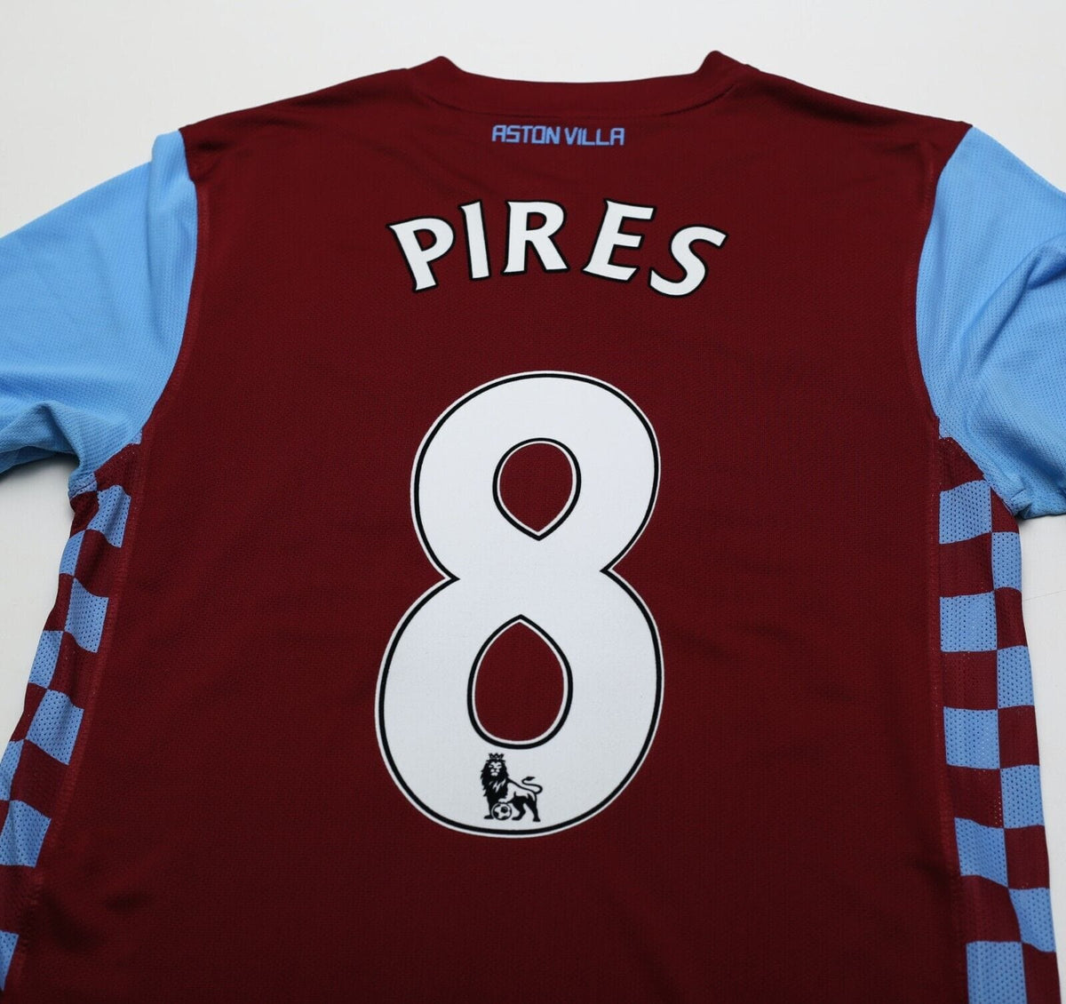 2010/11 PIRES #8 Aston Villa Vintage Nike Home Football Shirt (S)
