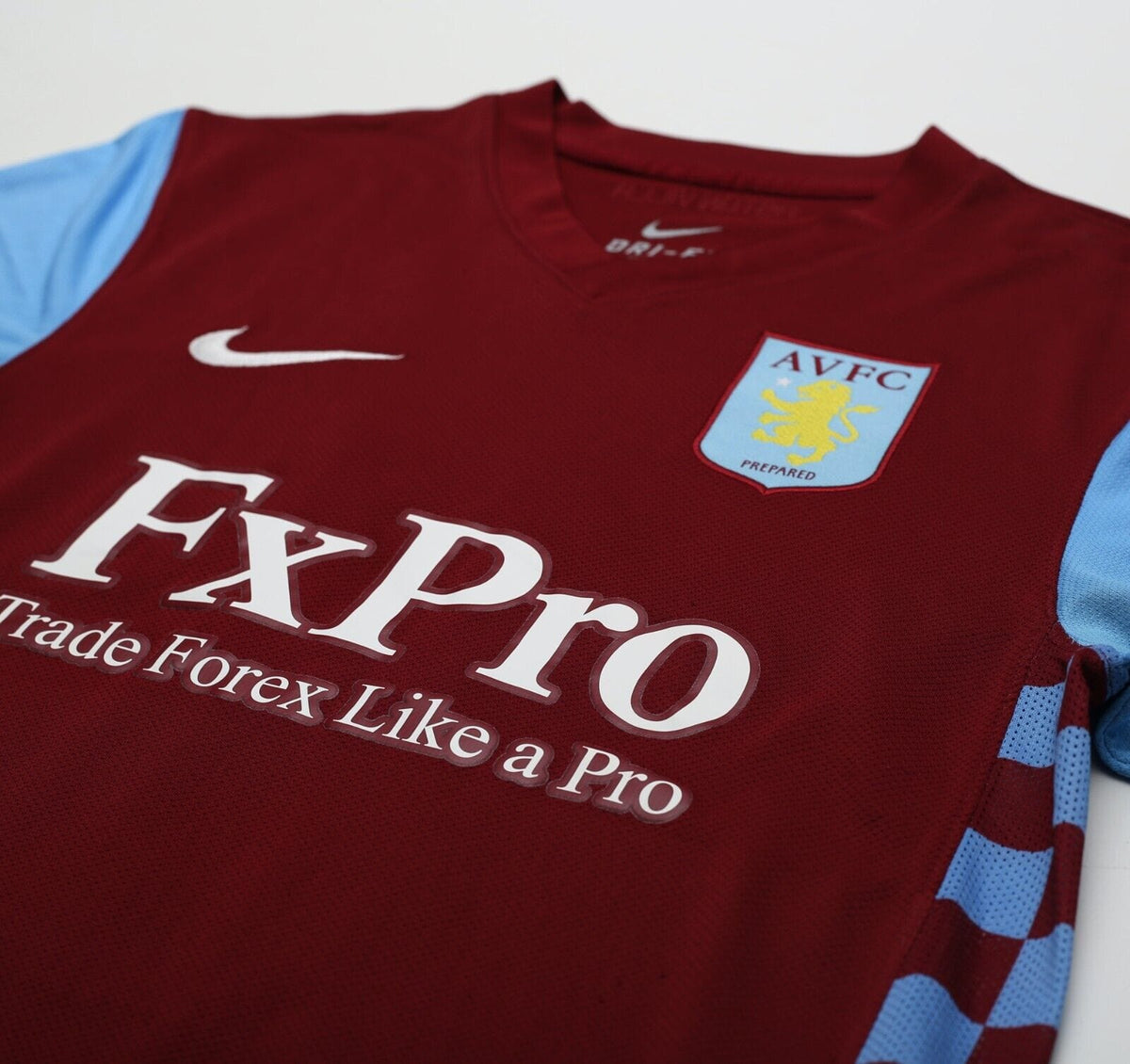 2010/11 PIRES #8 Aston Villa Vintage Nike Home Football Shirt (S)