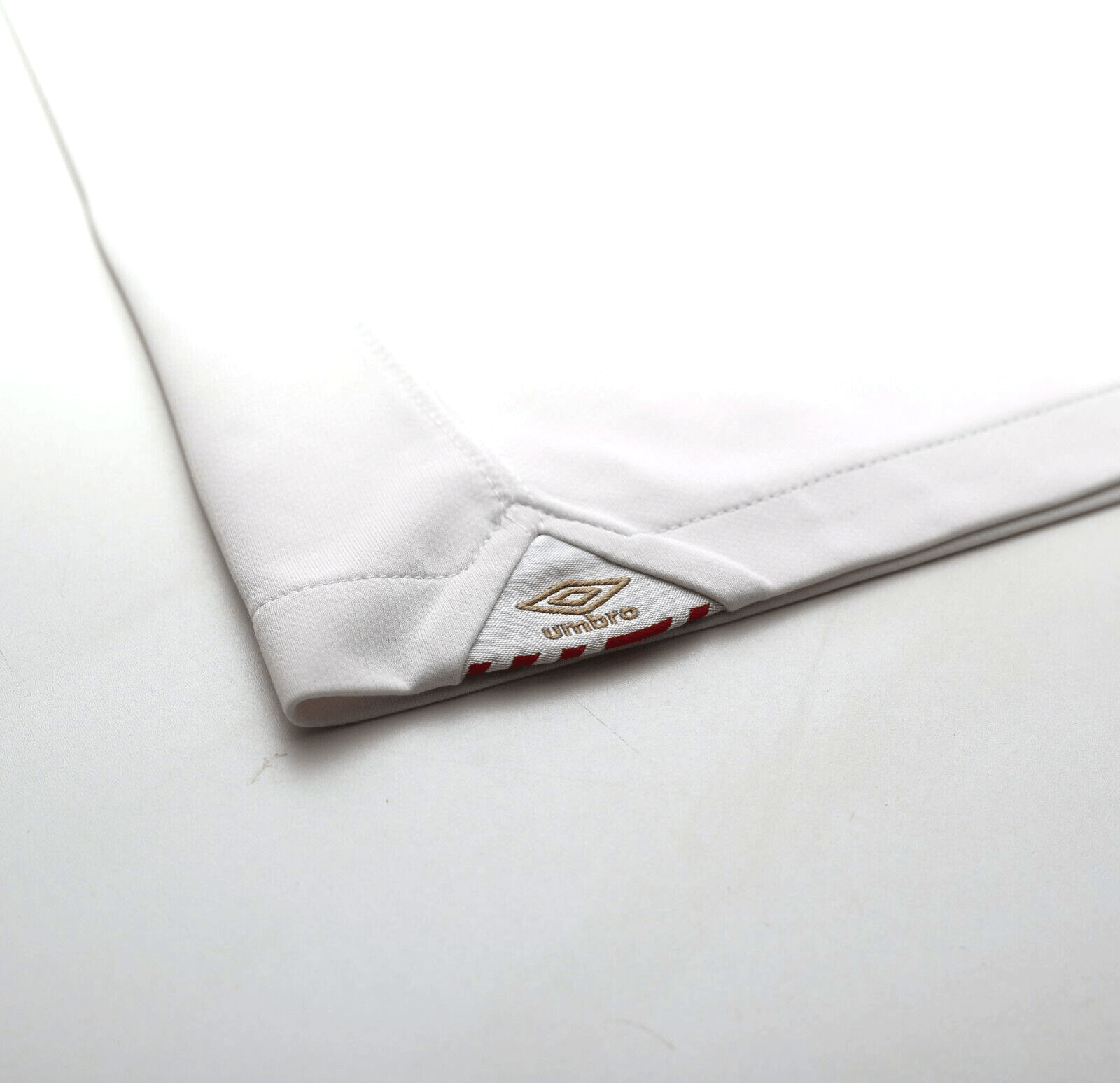 2010/11 SOUTHAMPTON Vintage Umbro Centenary Home Shirt (M)