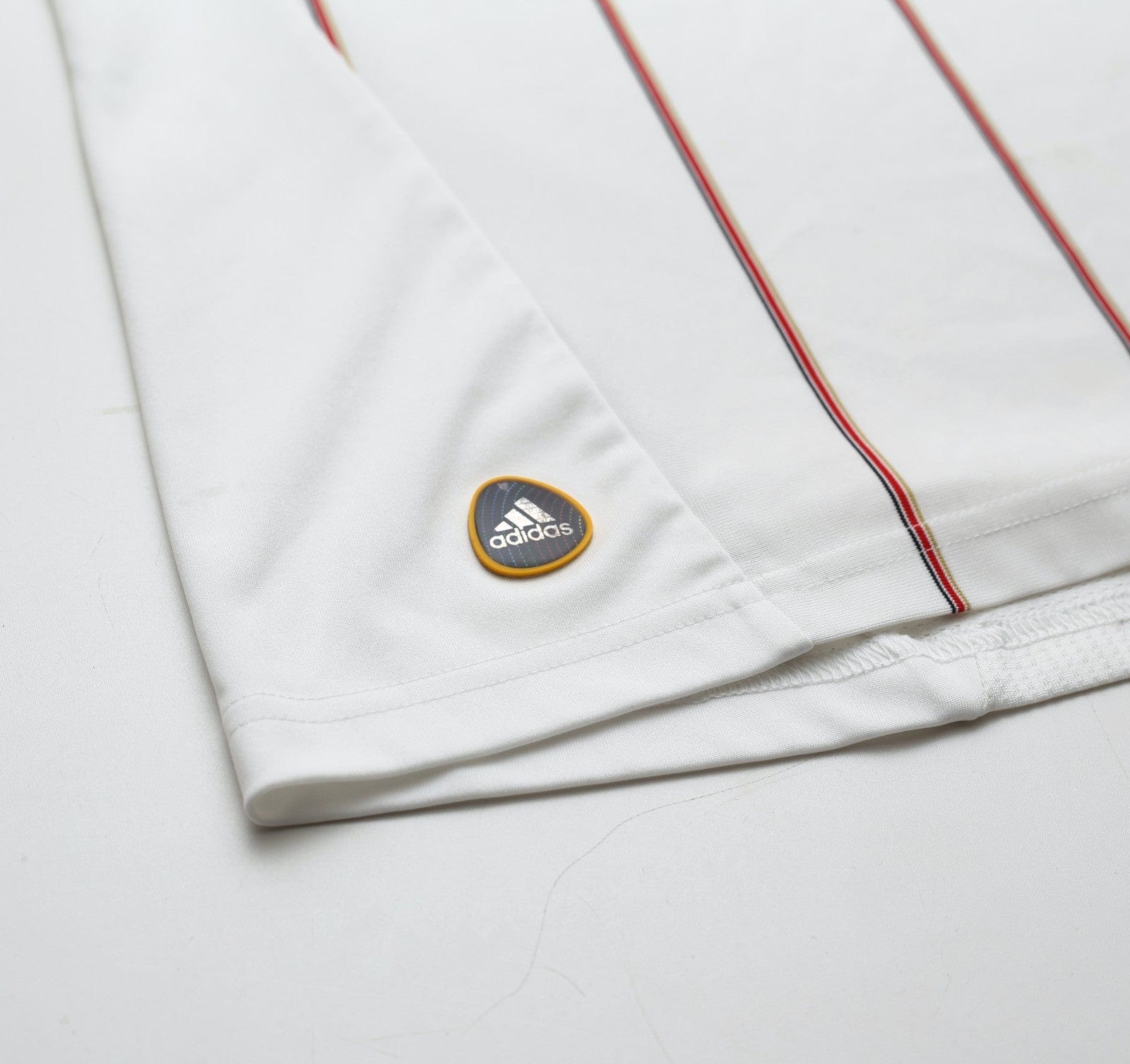 2010/11 SUAREZ #7 Liverpool Vintage adidas Away Football Shirt (M)