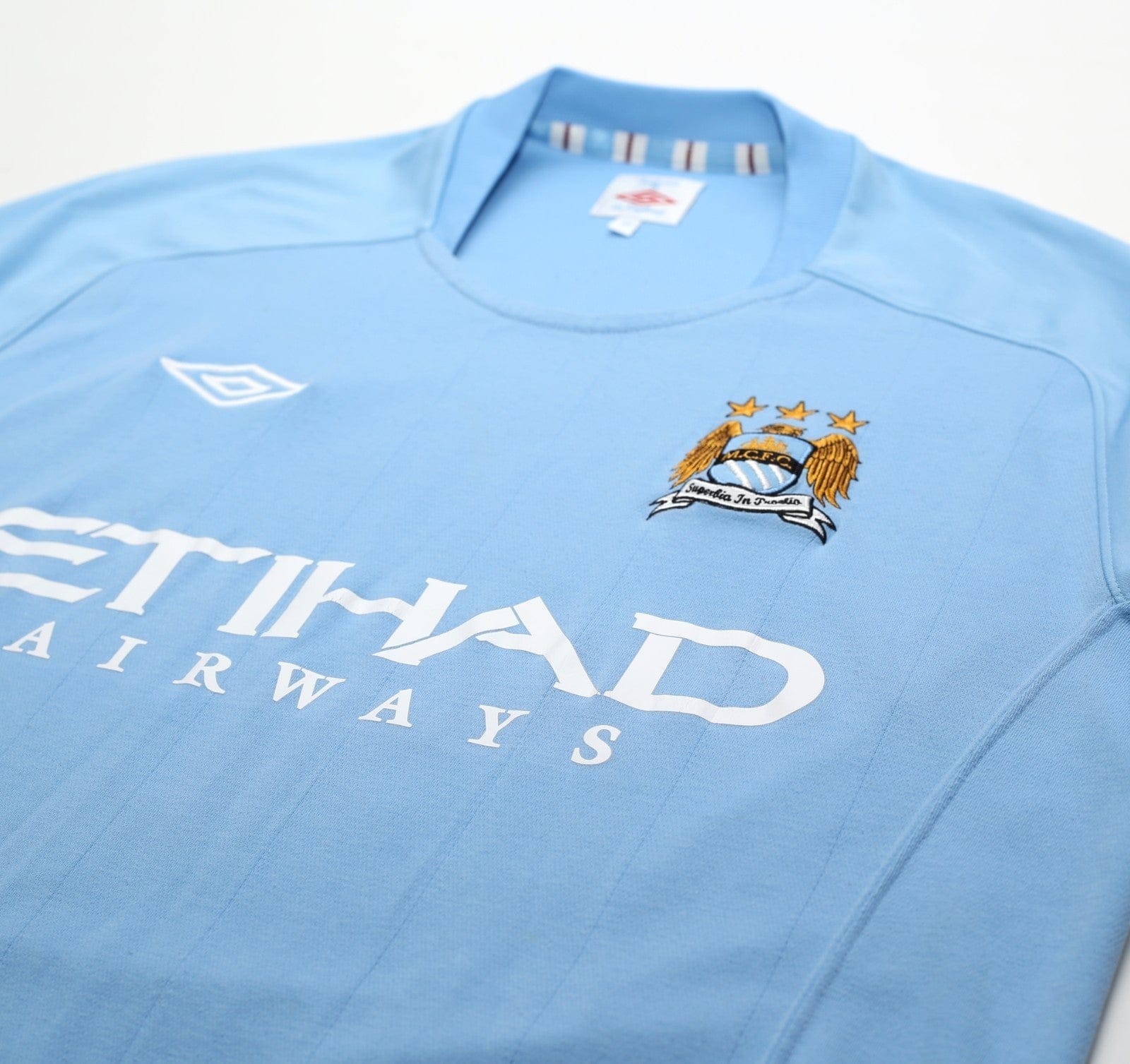 2010/11 TEVEZ #32 Manchester City Vintage Umbro Home Football Shirt (M/L) 42