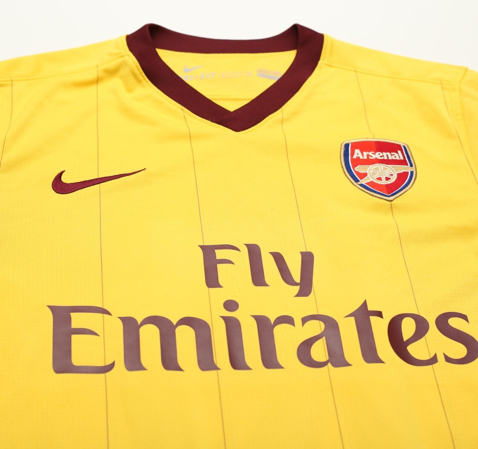 Arsenal 10 11 kit