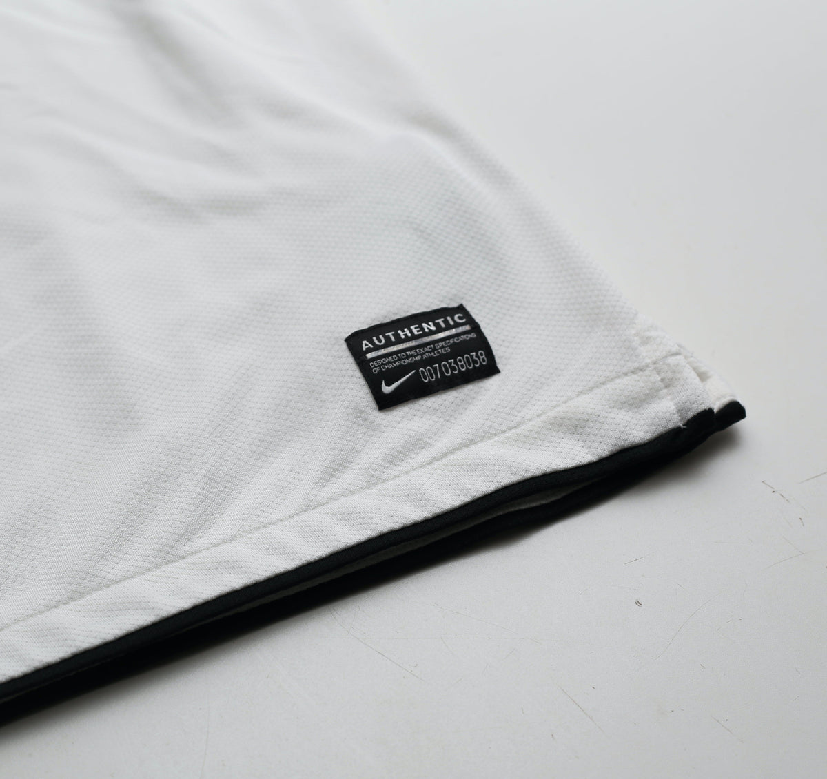 2010/12 BERBATOV #9 Manchester United Vintage Nike Away Football Shirt (L)