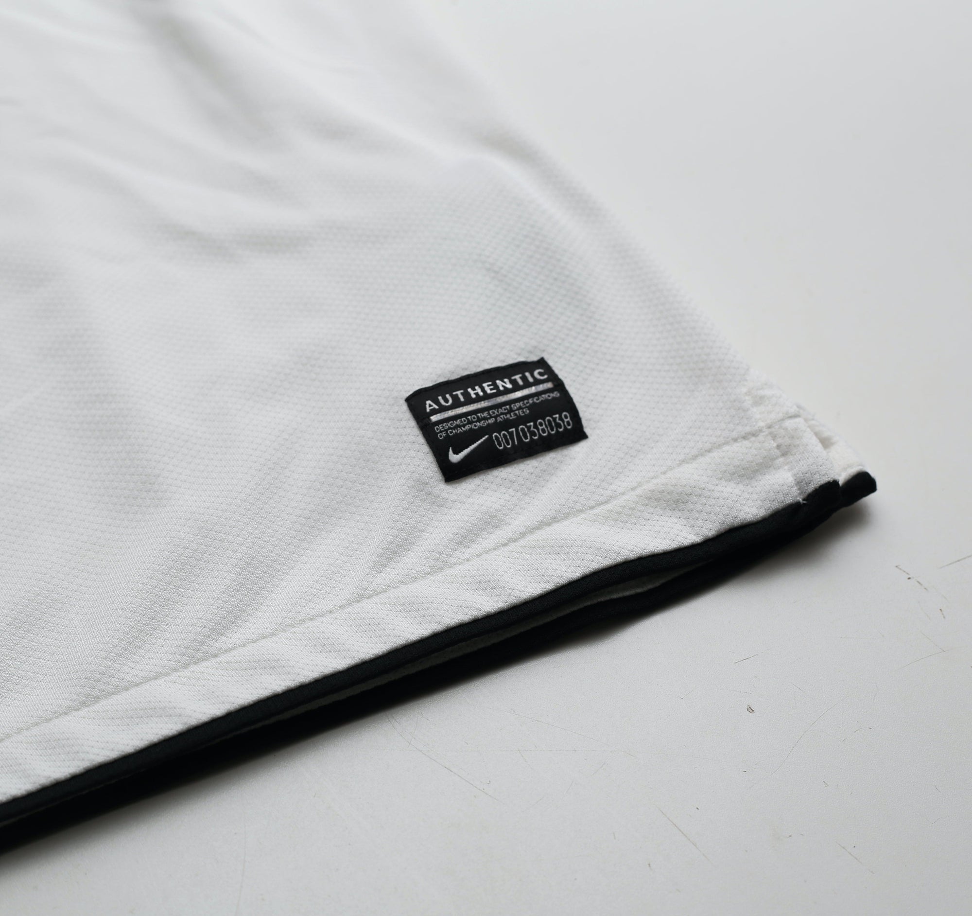 2010/12 BERBATOV #9 Manchester United Vintage Nike Away Football Shirt (L)