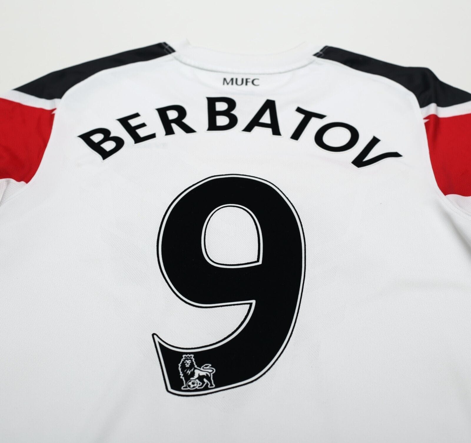 2010/12 BERBATOV #9 Manchester United Vintage Nike Away Football Shirt (S)
