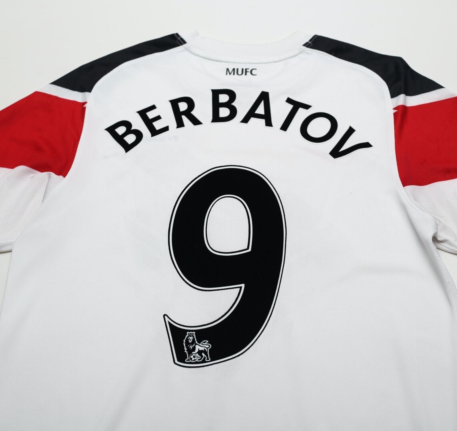 2010/12 BERBATOV #9 Manchester United Vintage Nike Away Football Shirt (S)