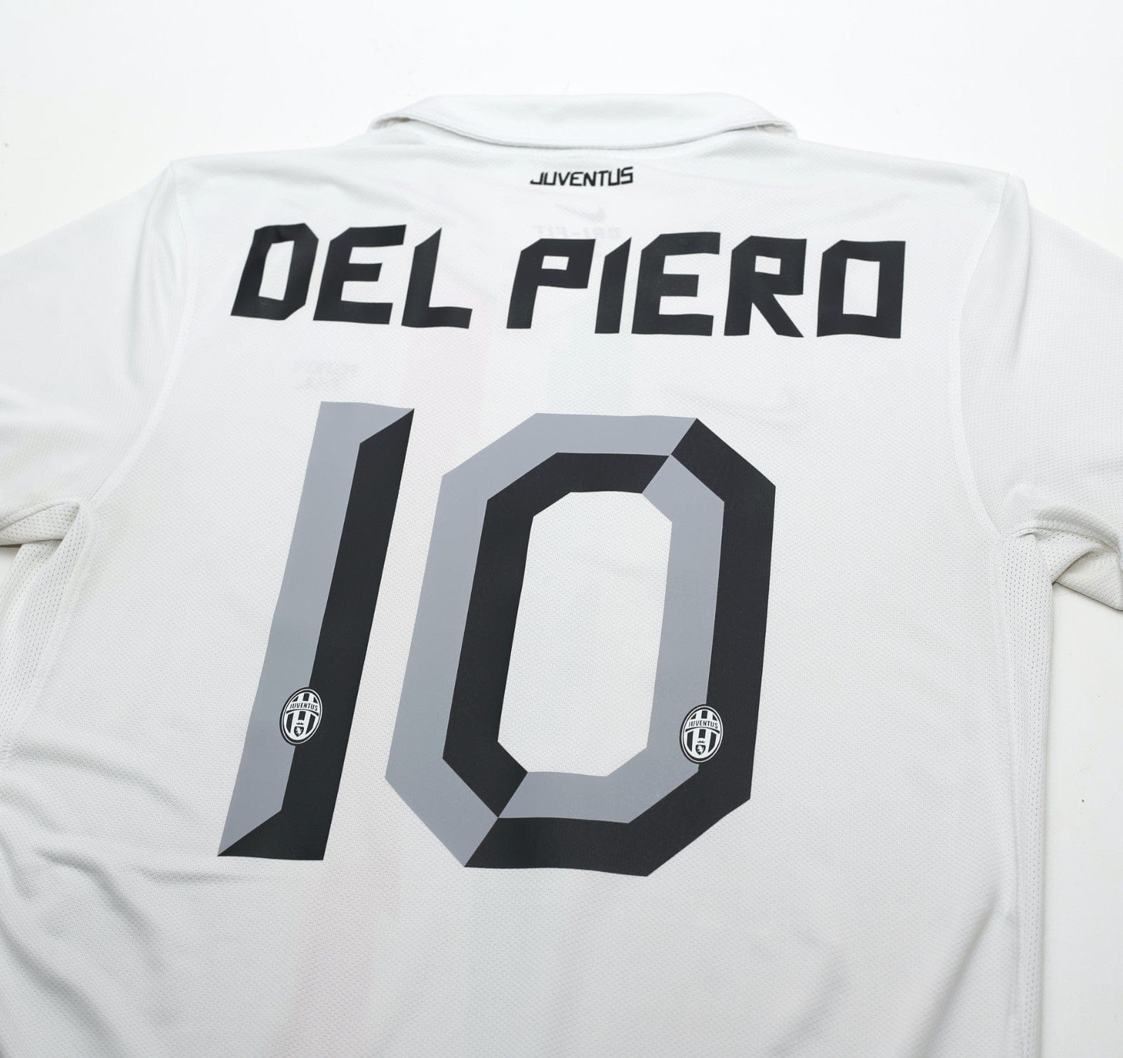 2010/12 DEL PIERO #10 Juventus Vintage Nike Away Football Shirt (M)