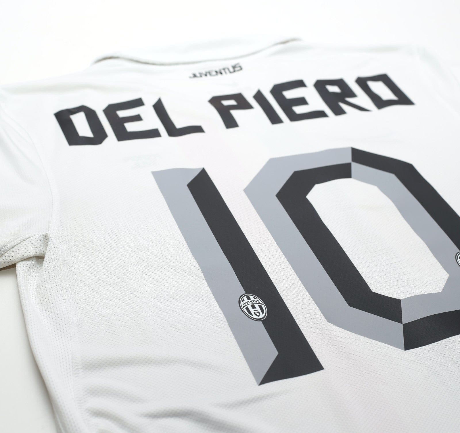 2010/12 DEL PIERO #10 Juventus Vintage Nike Away Football Shirt (M)