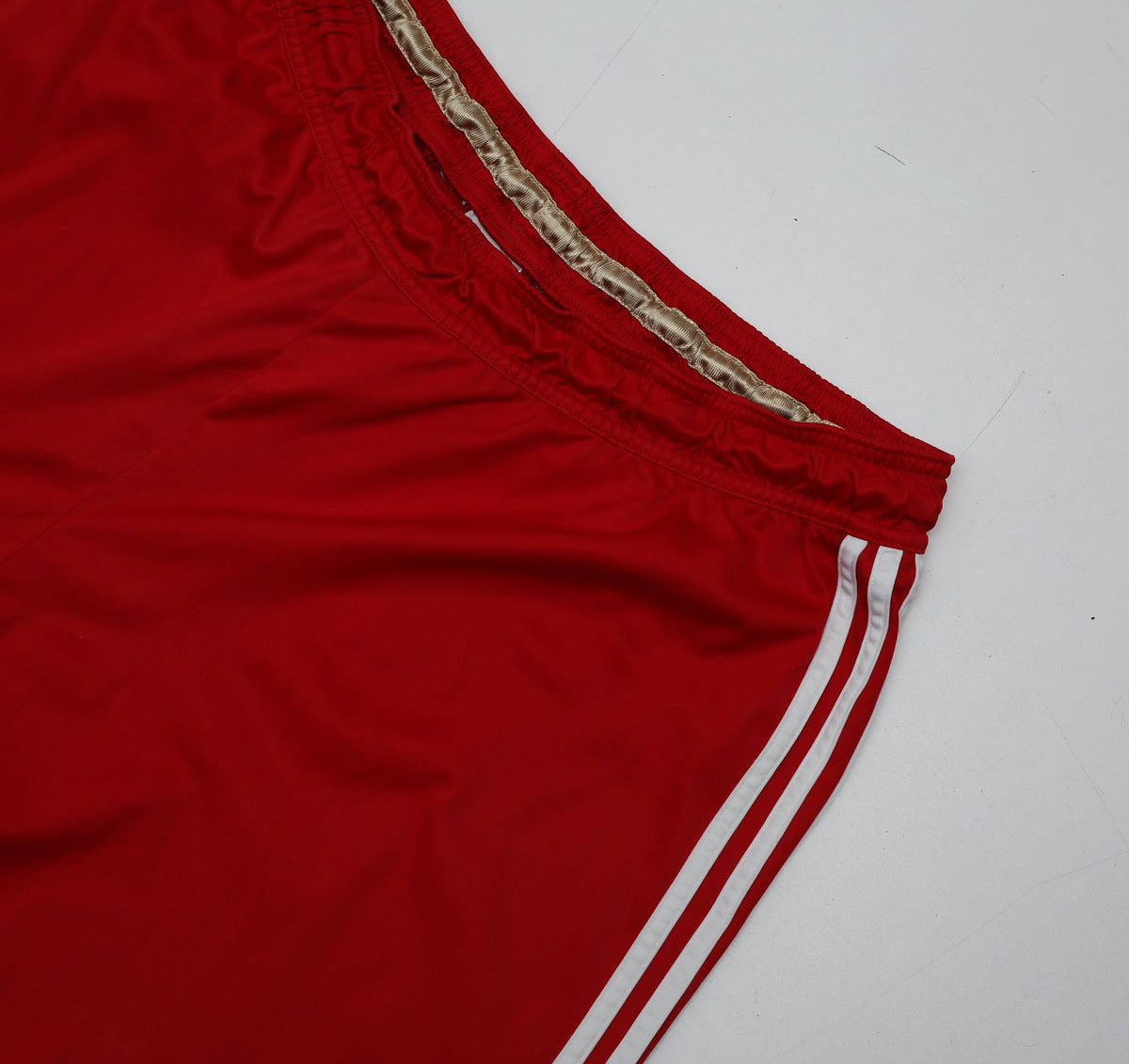 2010/12 LIVERPOOL Vintage adidas Home Football Shorts (XXL)