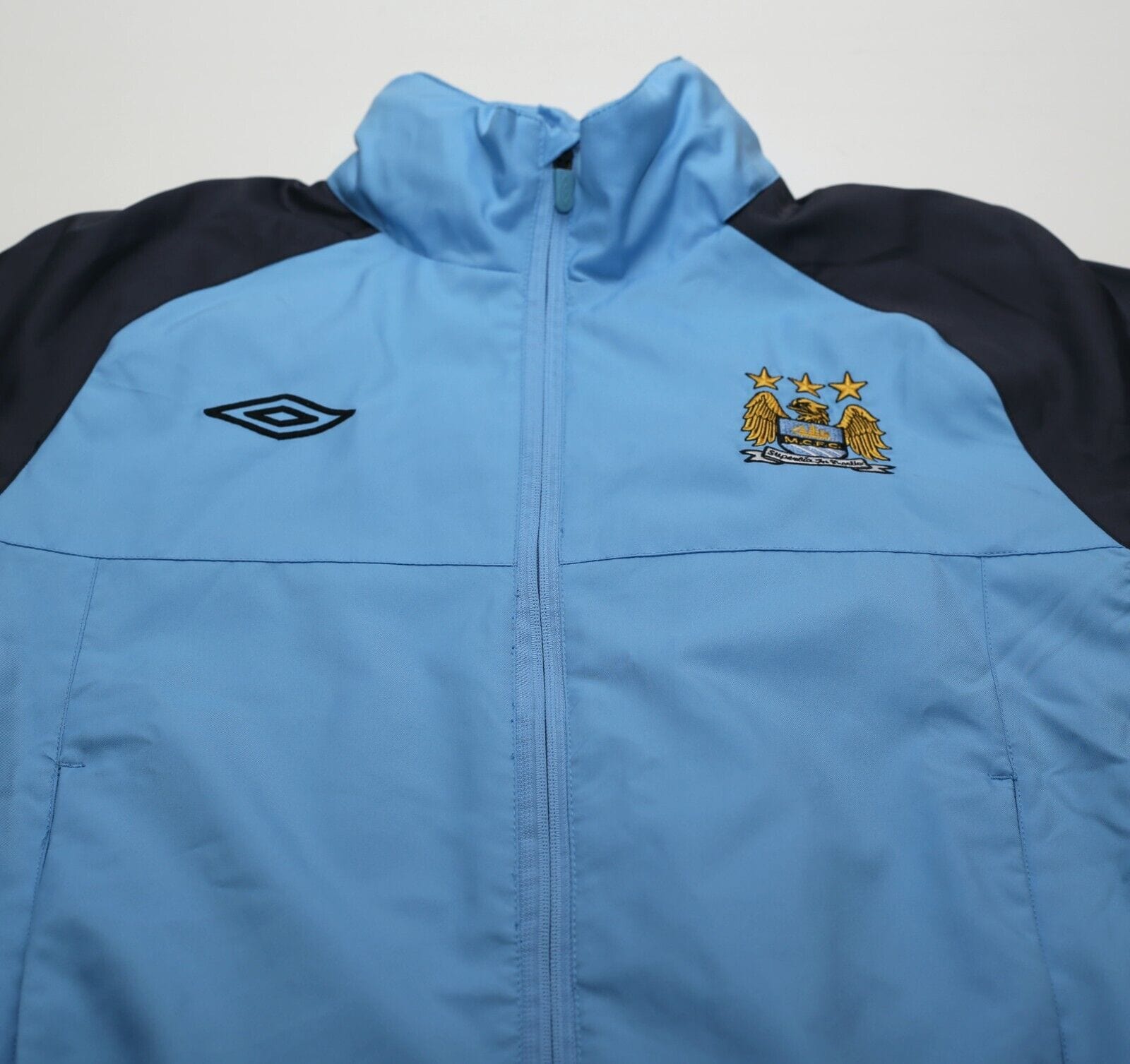 2010/12 MANCHESTER CITY Vintage Umbro Football Hooded Jacket (M)