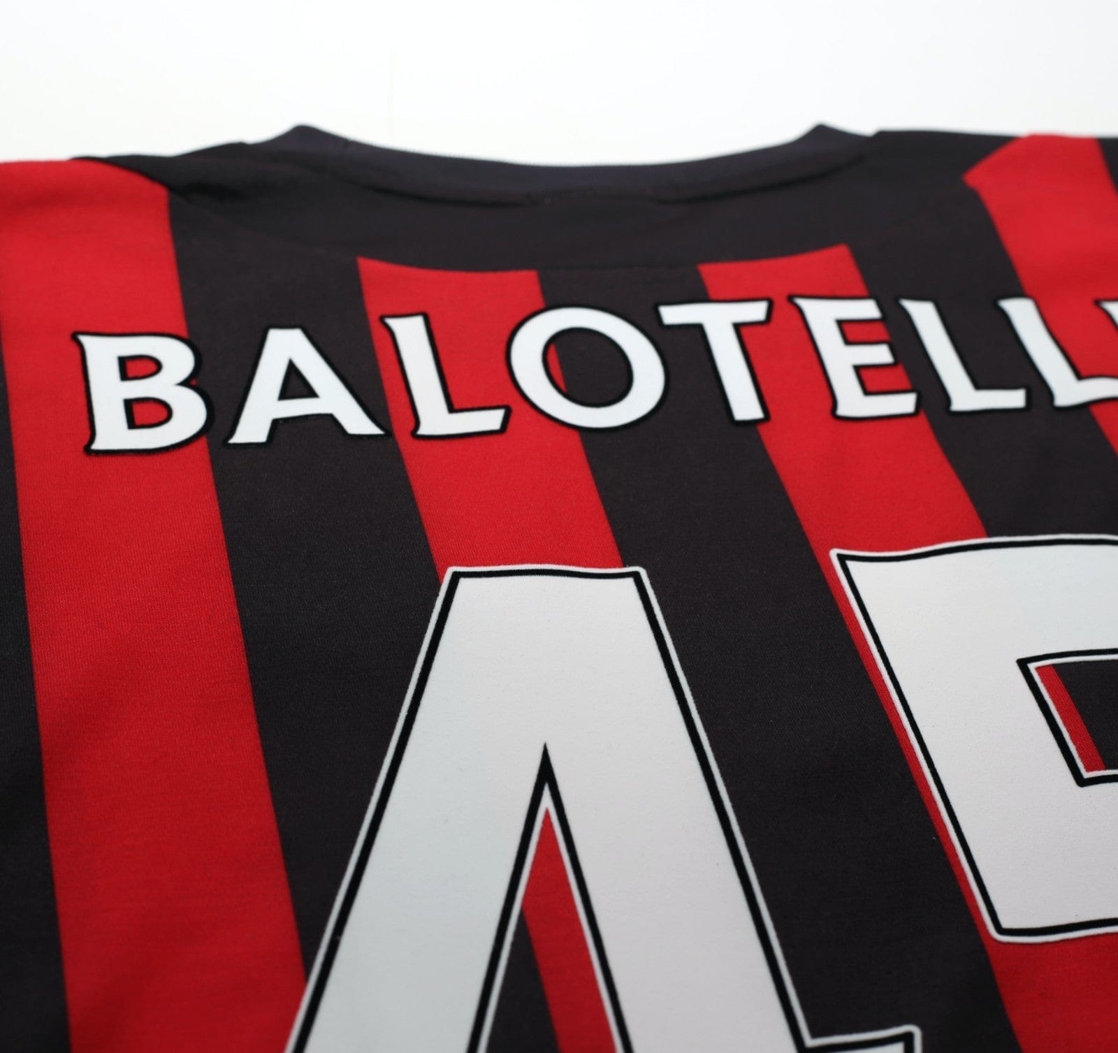 2011/12 BALOTELLI #45 Manchester City Vintage Umbro Away Football Shirt (XL) 46