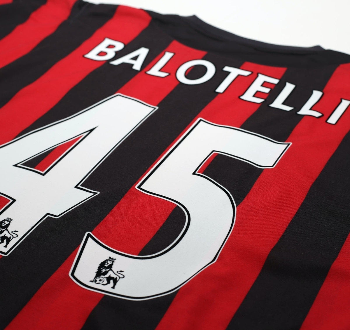 2011/12 BALOTELLI #45 Manchester City Vintage Umbro Away Football Shirt (XL) 46