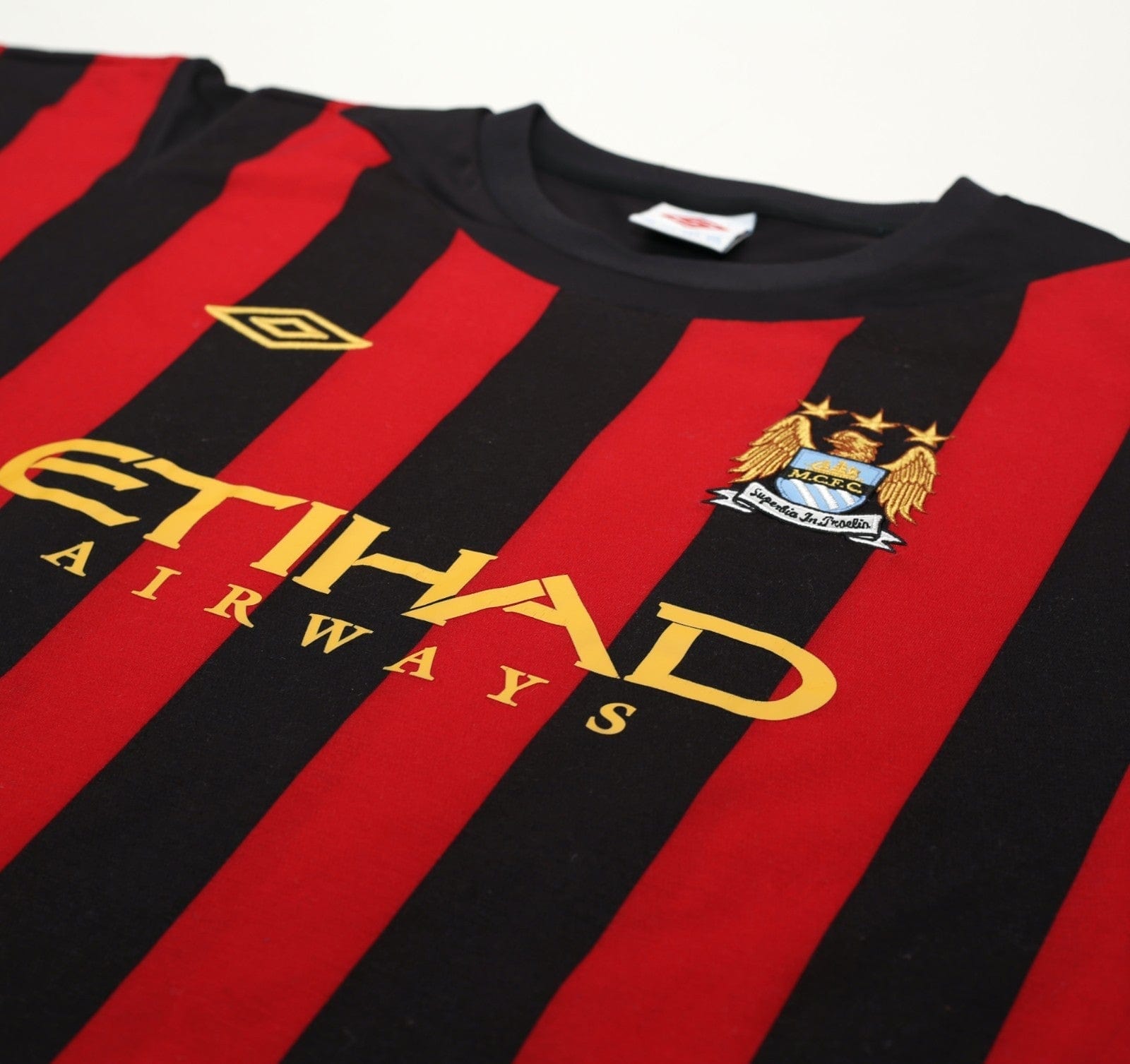 2011/12 BALOTELLI #45 Manchester City Vintage Umbro Away Football Shirt (XL) 46