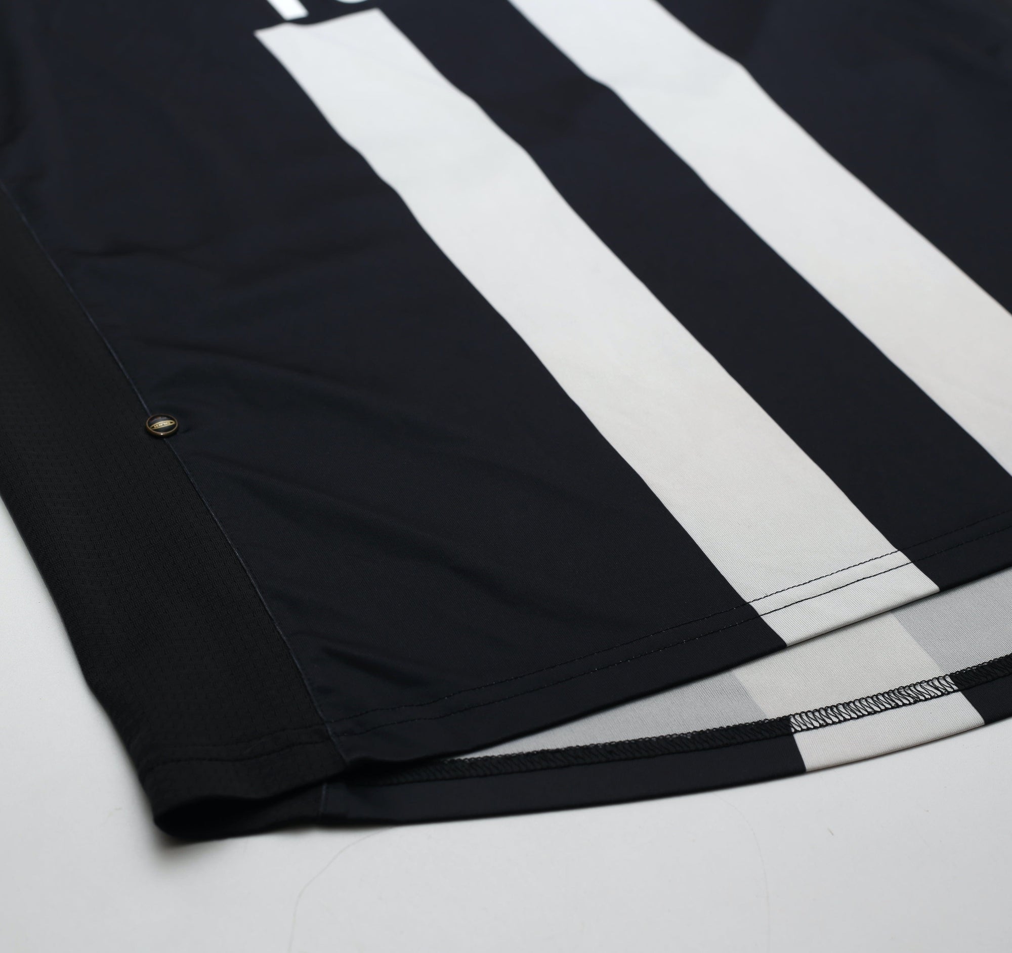 2011/12 Ben Arfa #10 Newcastle United Vintage PUMA Home Football Shirt (M)