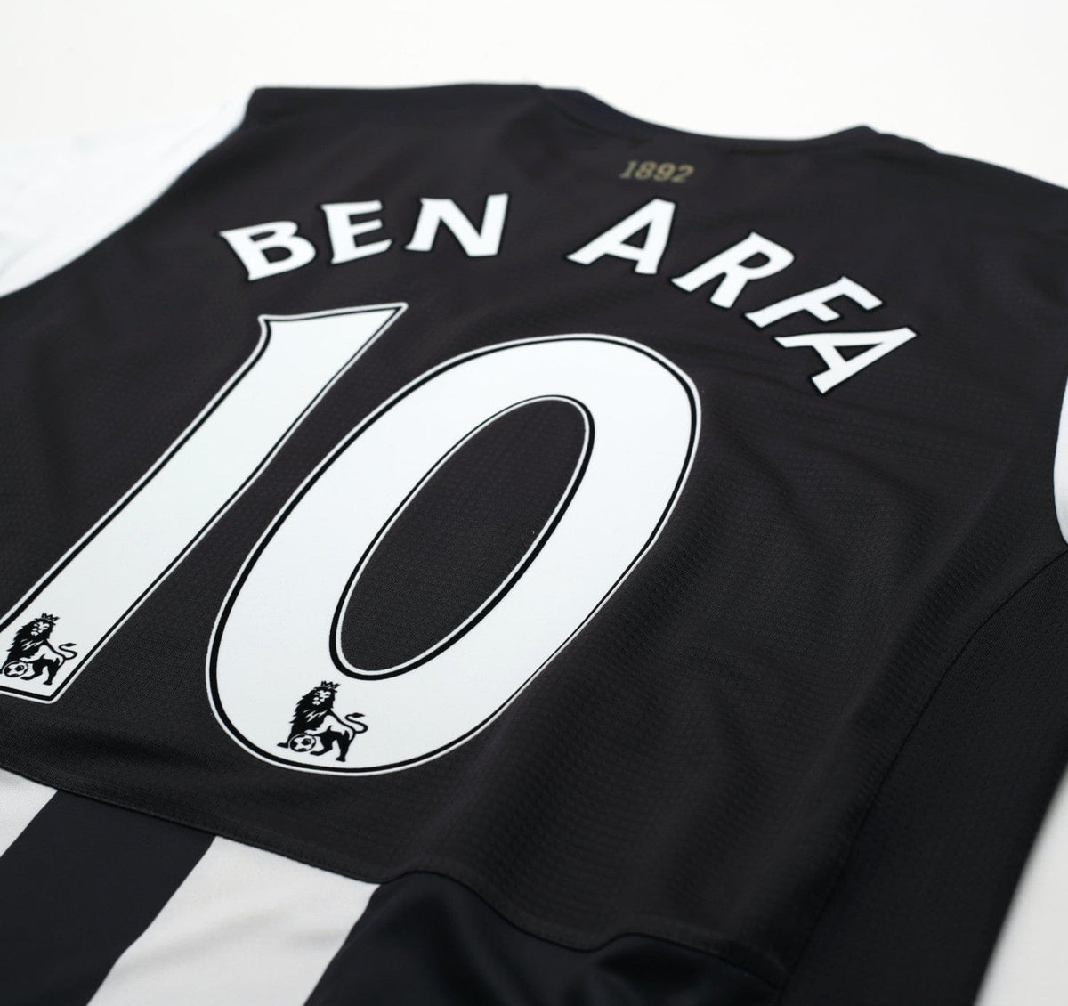 2011/12 BEN ARFA #10 Newcastle United Vintage PUMA Home Football Shirt (M)