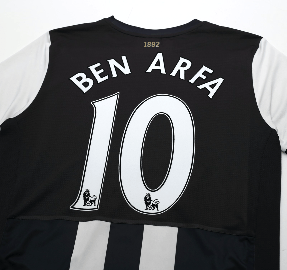 2011/12 BEN ARFA #10 Newcastle United Vintage PUMA Home Football Shirt (M)