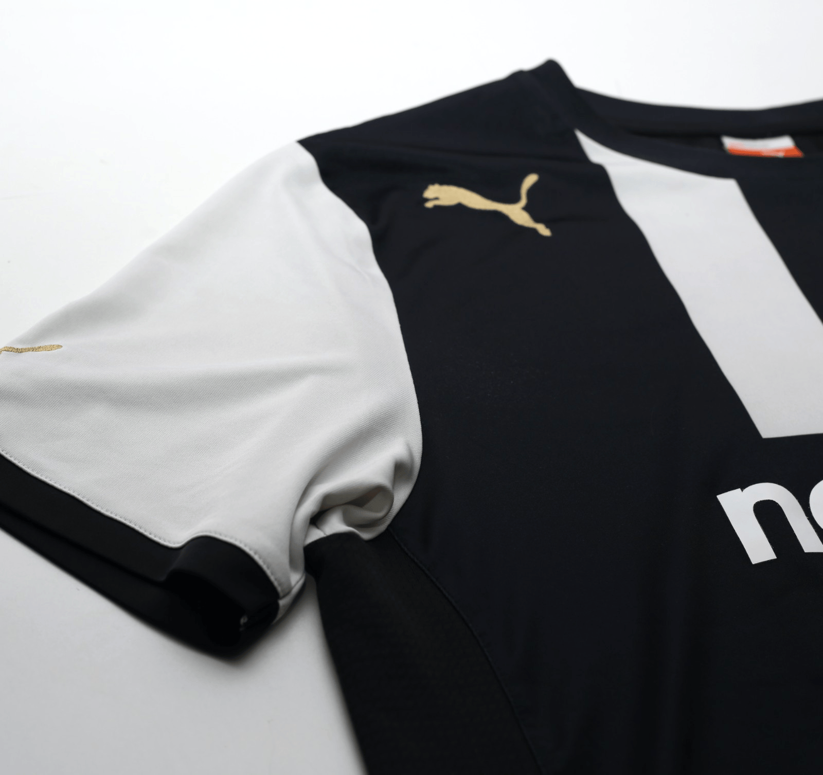 2011/12 BEN ARFA #10 Newcastle United Vintage PUMA Home Football Shirt (M)