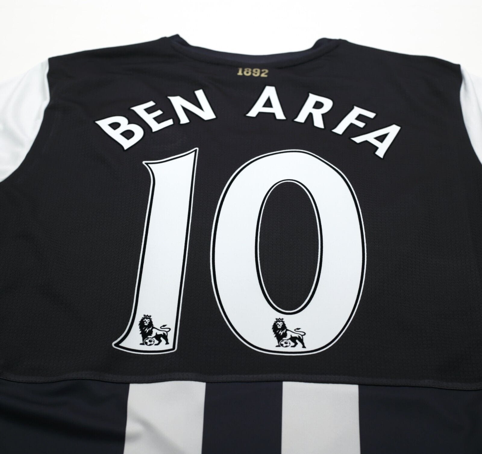 2011/12 BEN ARFA #10 Newcastle United Vintage PUMA Home Football Shirt (M)