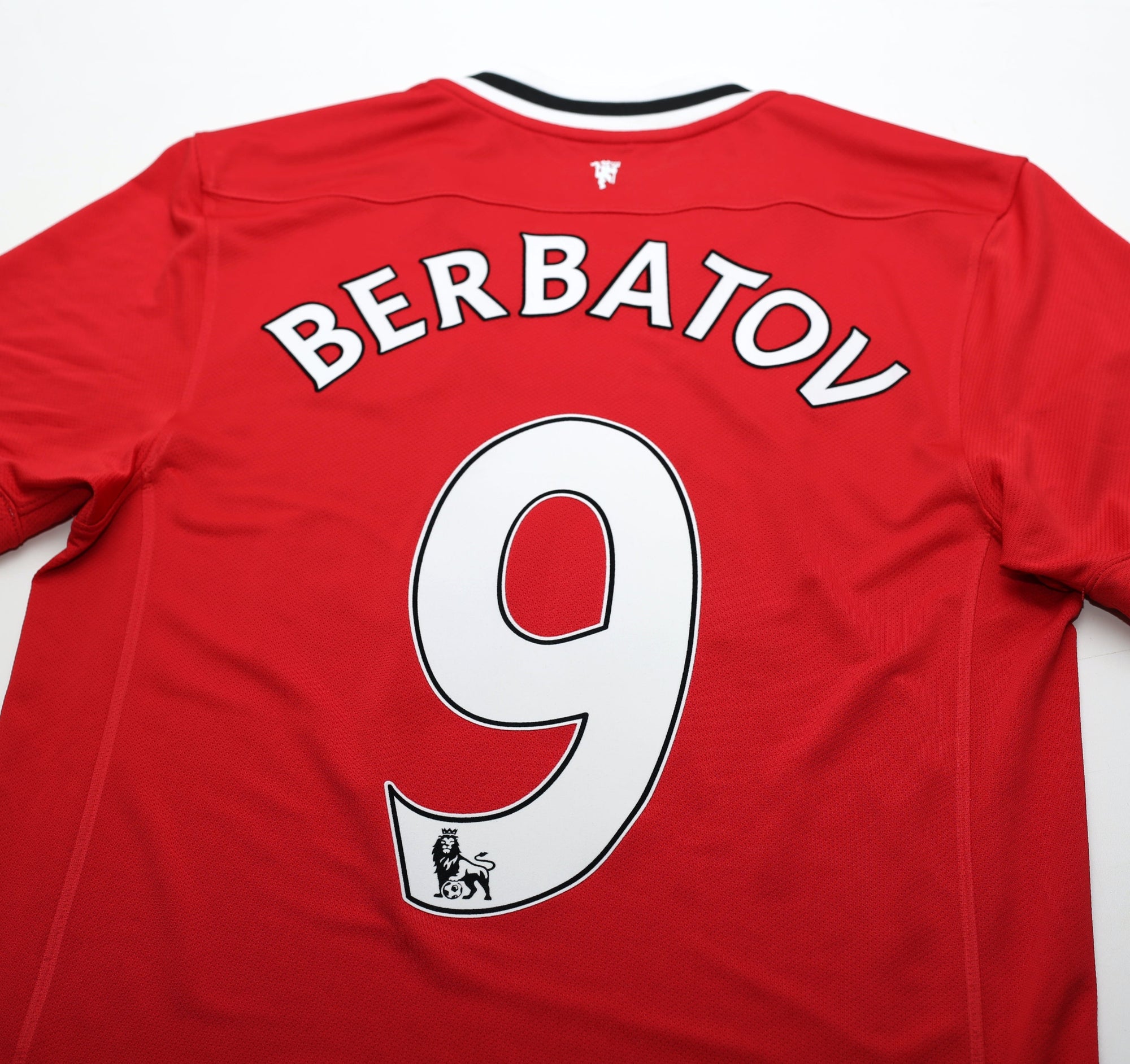 2011/12 BERBATOV #9 Manchester United Vintage Nike Home Football Shirt (S)