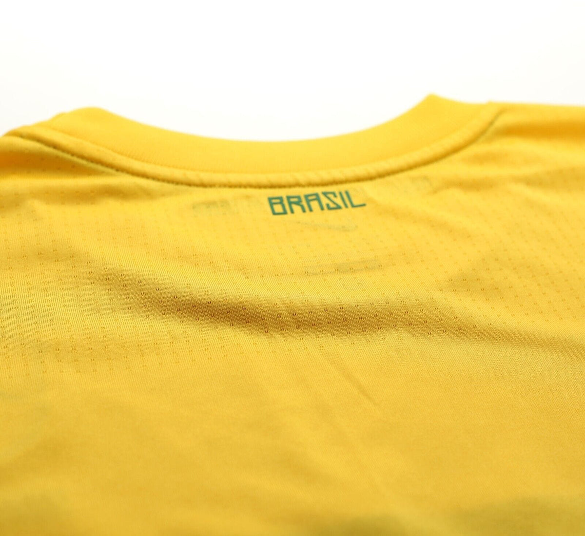 2011/12 BRAZIL Vintage Nike Home Football Shirt Jersey (XL)