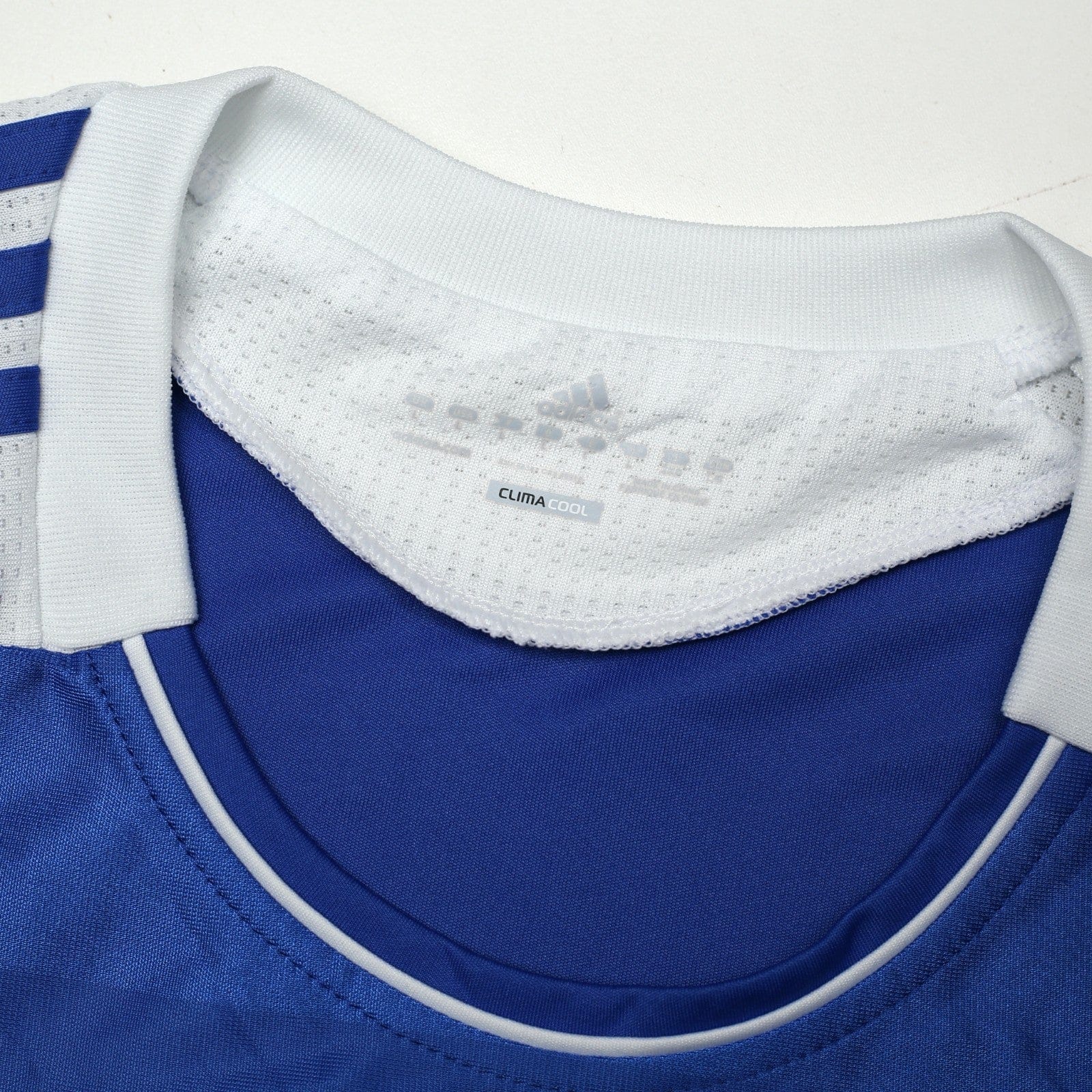 2011/12 Drogba #11 Chelsea Vintage adidas CL Home Football Shirt (L)