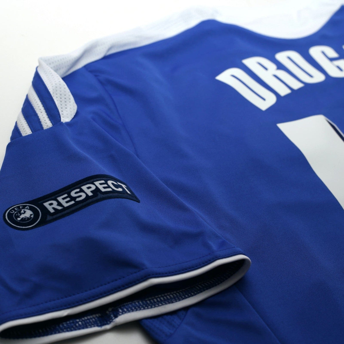 2011/12 Drogba #11 Chelsea Vintage adidas CL Home Football Shirt (L)