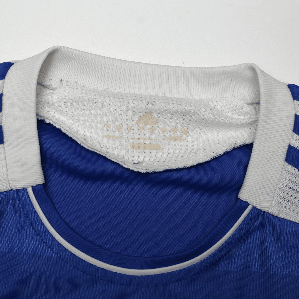 2011/12 Drogba #11 Chelsea Vintage adidas UCL Home Football Shirt (M)