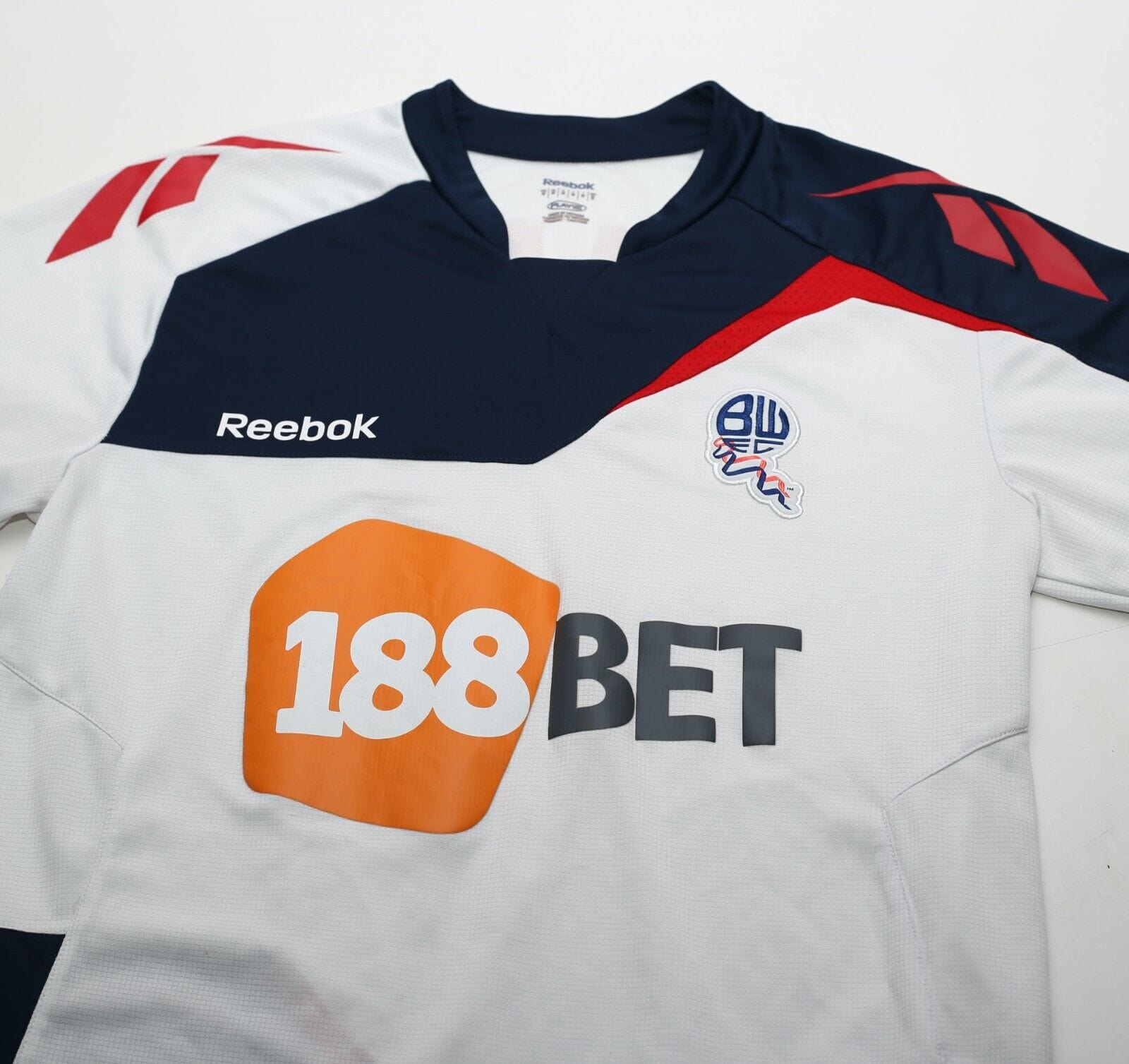 2011/12 HOLDEN #8 Bolton Wanderers Vintage Reebok L/S Home Football Shirt (M)