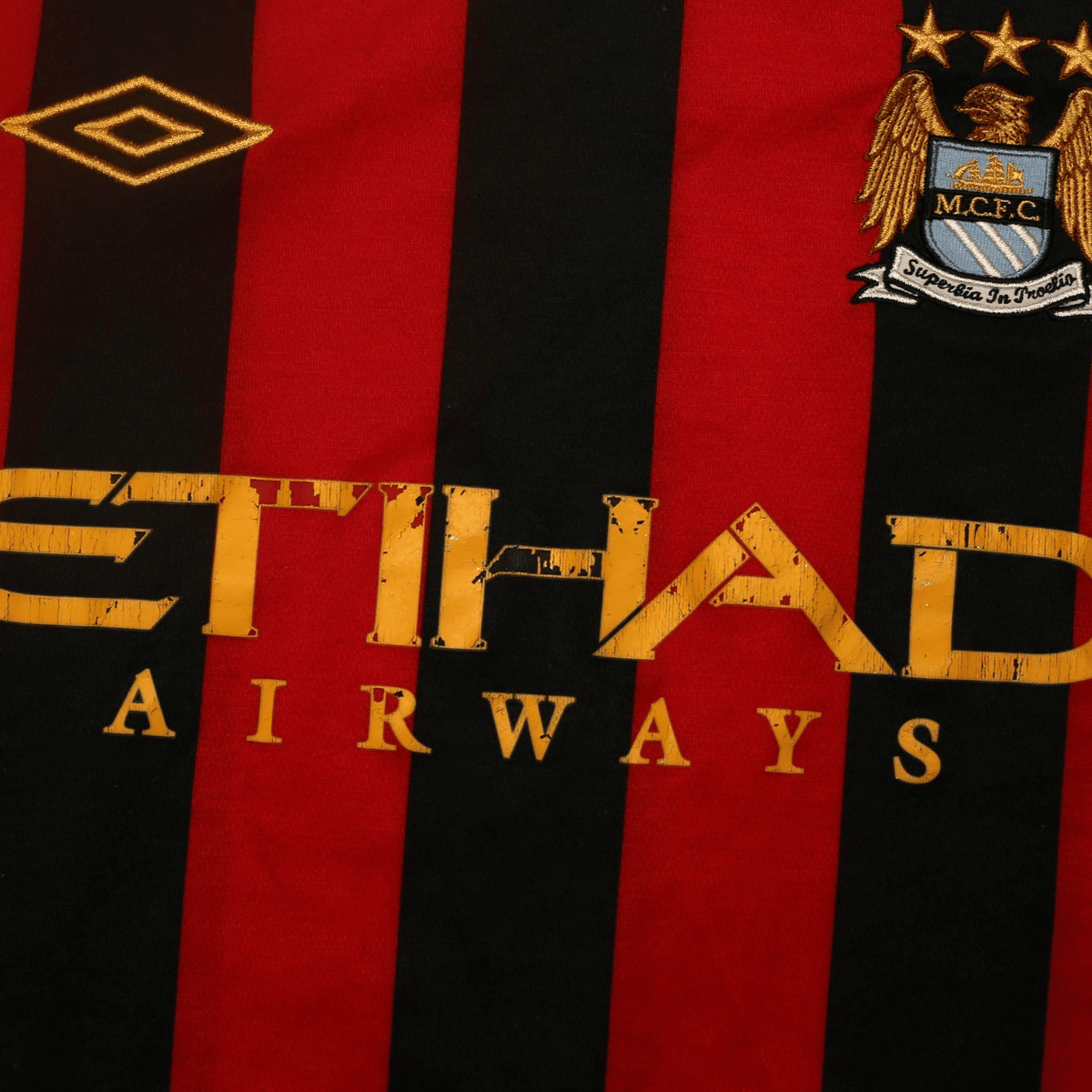 2011/12 Manchester City Vintage Umbro Away Football Shirt (M) 40
