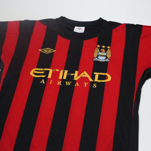 2011/12 Manchester City Vintage Umbro Away Football Shirt (M) 40
